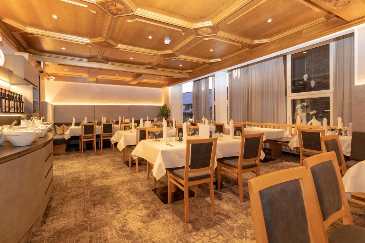 Hotel Charly Ισγκλ Εξωτερικό φωτογραφία