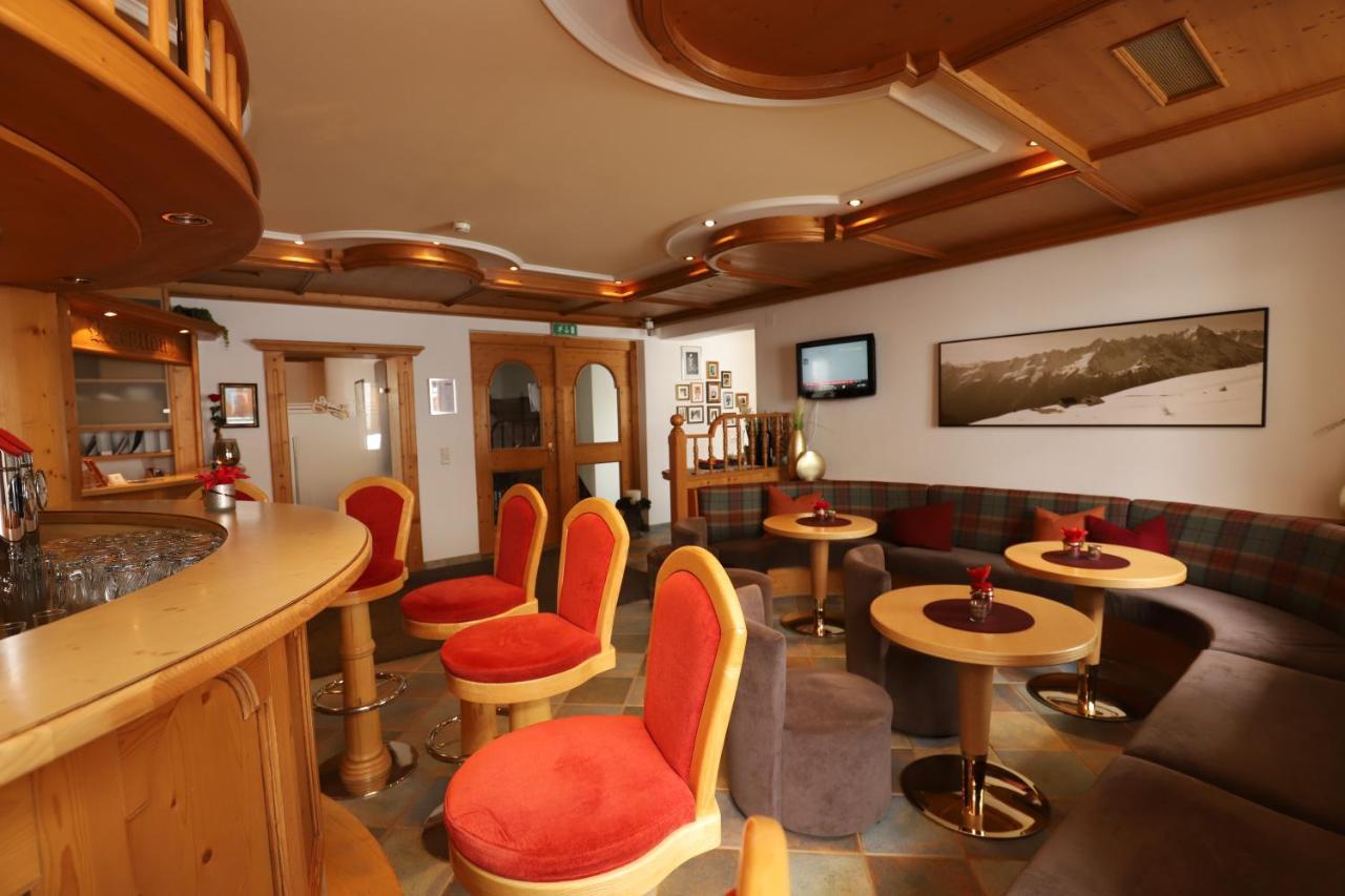 Hotel Charly Ισγκλ Εξωτερικό φωτογραφία