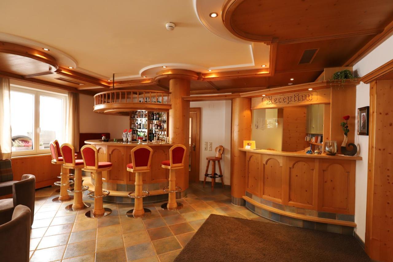 Hotel Charly Ισγκλ Εξωτερικό φωτογραφία