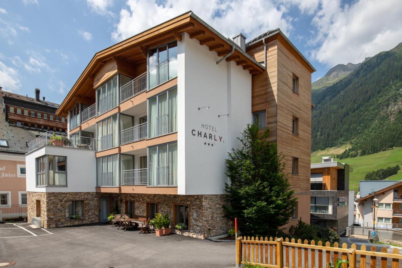 Hotel Charly Ισγκλ Εξωτερικό φωτογραφία