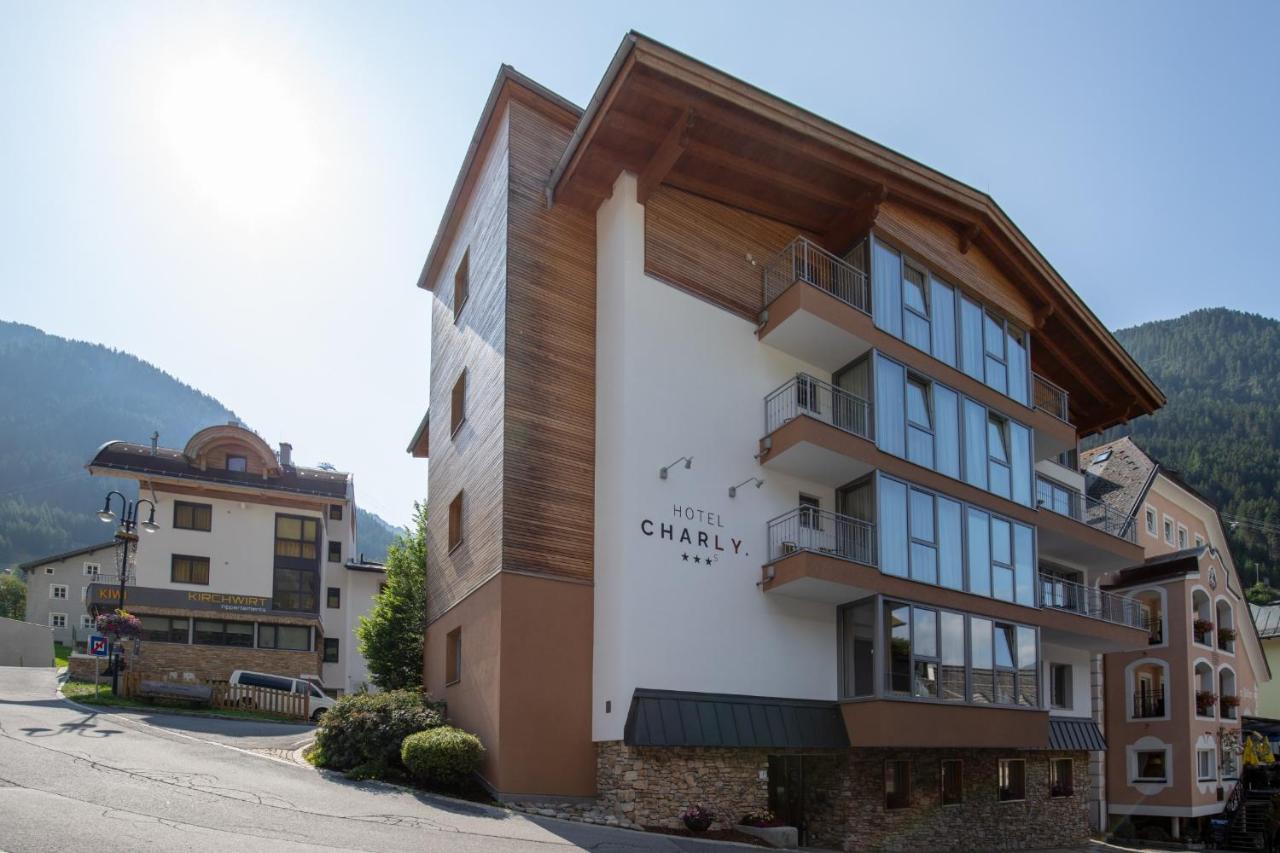 Hotel Charly Ισγκλ Εξωτερικό φωτογραφία